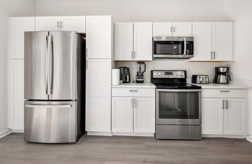 Harwood Lane House | Your family retreat in Charlotte (pet friendly)!