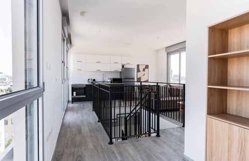 Florentin Apartment | Blueground | Florentine, Penthouse, 3 Balconies (TLV-21)