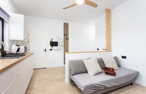Llano del Moro Apartment | Home2Book Radiant & Stylish Urban Apartment
