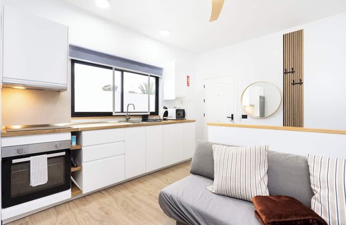 Llano del Moro Apartment | Home2Book Radiant & Stylish Urban Apartment