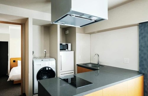 Chuo Apartment | Two-Bedroom Suite | 250m Stroll to Hatchobori Station |