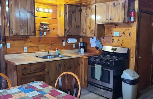Franklin County Cabin | Loon Camp, sleeps 2 to 12, direct ATV trail access!