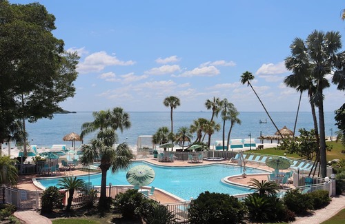 Pinellas Point House | Coastal Retreat Near Pier Aquarium, Maximo Park, & Scenic Ambiance