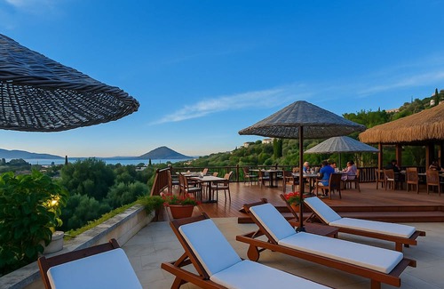 Yalikavak Bed & Breakfast | Charming 1-bedroom bed & breakfast with AC, WiFi in lovely Bodrum