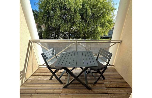 Saint-Hilaire-de-Riez Apartment | New cocooning studio/beach, private parking + Wi-Fi