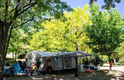 Cabrieres-dʼAigues House | Cottage PMR adapted for people with reduced mobility - 30m² - 2 bedrooms 4 persons