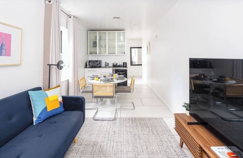 Midtown East Apartment | Cozy and Chic Studio Loft in Midtown NYC! #302