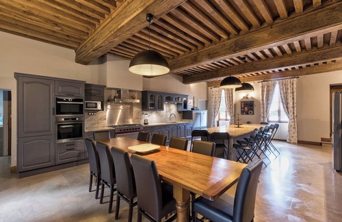 Cuisery House | Chateau rental in Burgundy with 10 bedrooms in France