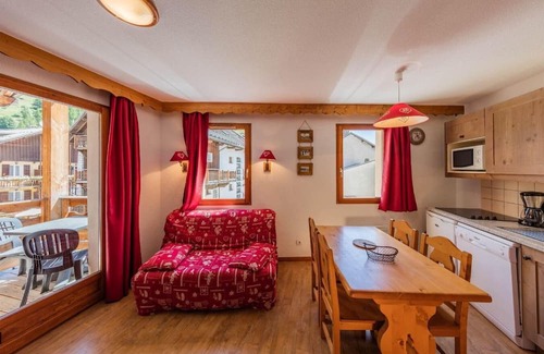 Abries Apartment | Wifi, 300m from ski slopes, fitness, swimming pool, parking, tv, ski locker, 64-69m², Abriès