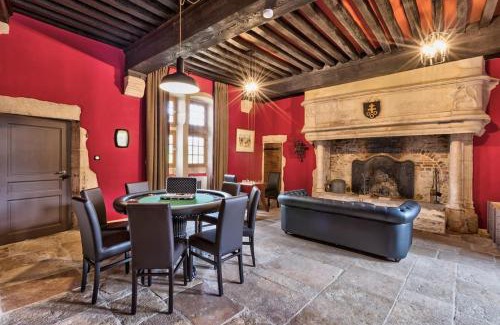 Cuisery Apartment | Villa Elise open for 15 guests beautiful