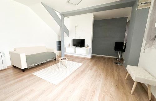 Chateau-Thierry House | Maison Moderne à Deux Pas du Centre-ville