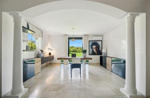 Ramatuelle Villa | Luxury Villa in St Tropez area- Villa BBE