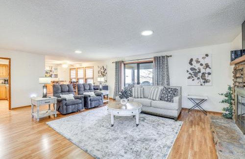 Bella Vista House | Charming Bella Vista Townhome Near Lake Windsor!
