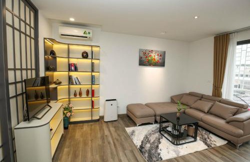 Cong Vi Apartment | Hibiki Apartment 501