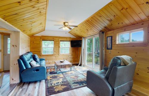 Belfast House | Swanville Serenity