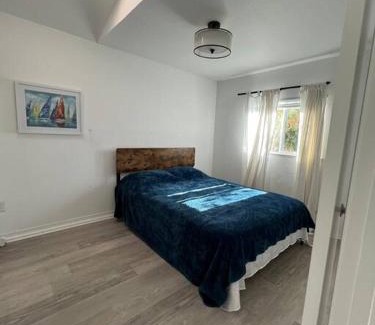 Seabright Villa | Queen of Seabright!