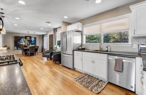 College Station Villa | The Luxe of Nagle