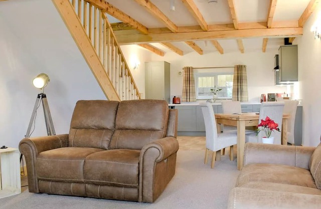 1 bedroom accommodation in Wrexham, near Llangollen