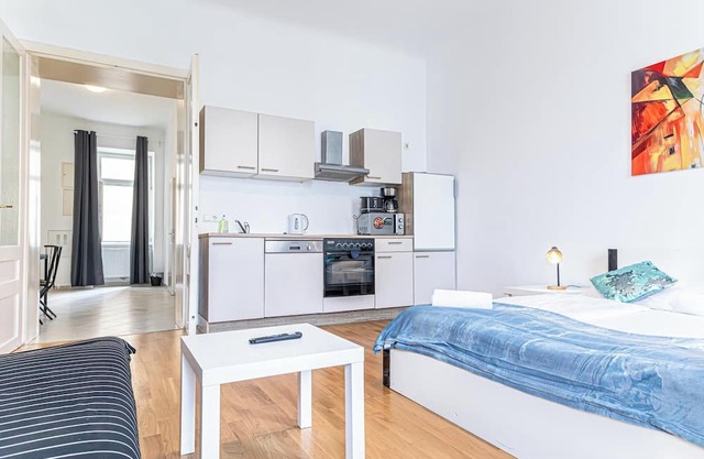 Comfy 2BR Flat Belvedere Vicinity