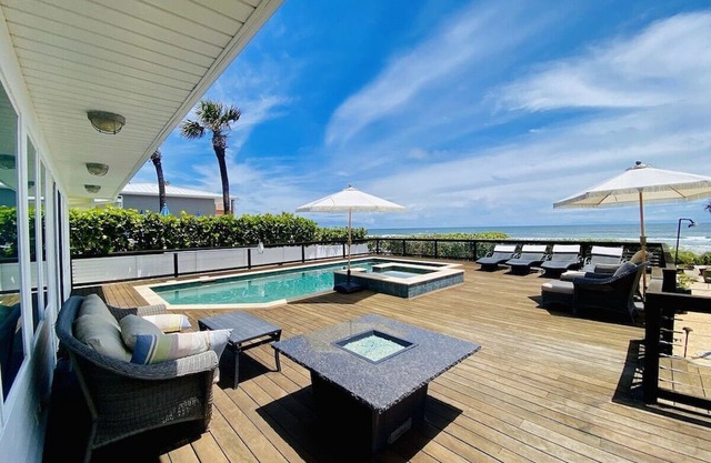 Fabulous Oceanfront Beach Home with Pool & SPA, Firepit, Direct Beach Access
