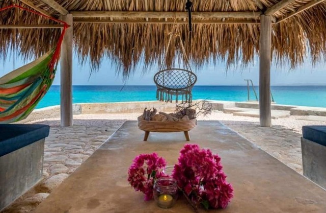 Luxury villa with private pool and private beach