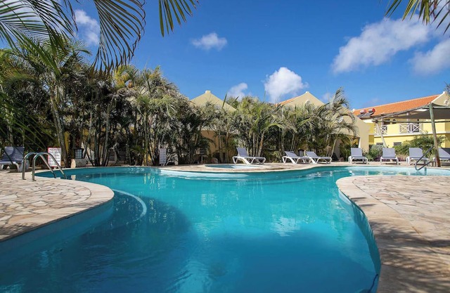 Bonaire Village Villa 1B by Bookaparadise