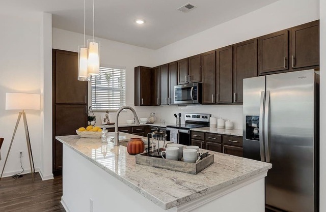 Barsala l 1BD apartment in Downtown Jacksonville