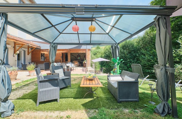 Apartment 'Gte Edelweiss' with Mountain View, Private Terrace and Wi-Fi