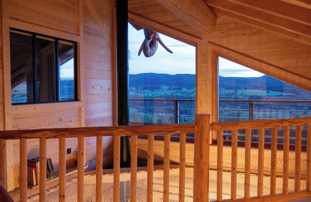 Cottage Cosy, Nature, Quiet, Between Lakes and Jura Mountains