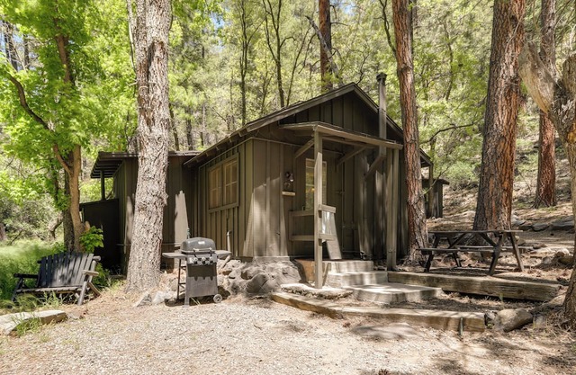 Sedona Studio w/Gas Grill & On-Site Hiking Trail!