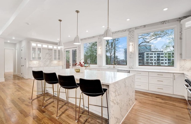 Exquisite Elegance: Stunning 6BD/6BTH Luxury Residence in the Heart of Buckhead