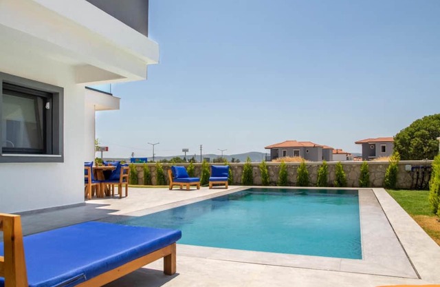 Lovely Villa with Private Pool in Alacati, Cesme