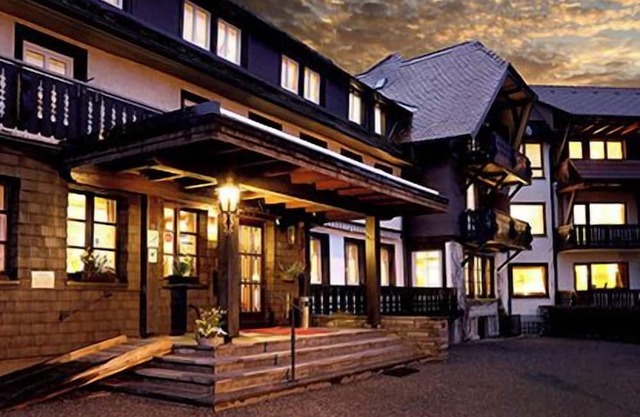 Log cabin with 70 sqm, 2 bedrooms, 1 living /sleeping area, max. for 6 persons