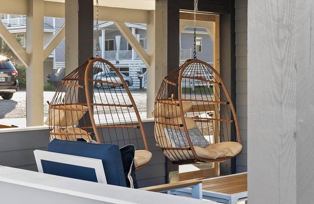 Urban Cowboy | 5BR Themed Beach House w/Private Pool | Ocean Views