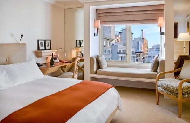 Deluxe King Room Near Apple Union Square SAN