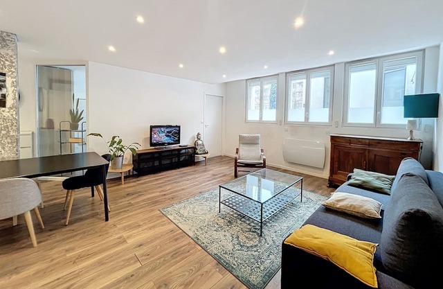 Hypercentre, Agréable T2 Style Loft , Fibre