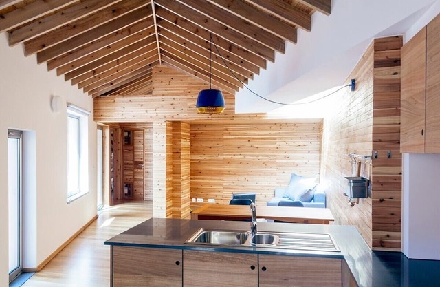 Relaxing Beachside 3 Bedroom Apartment