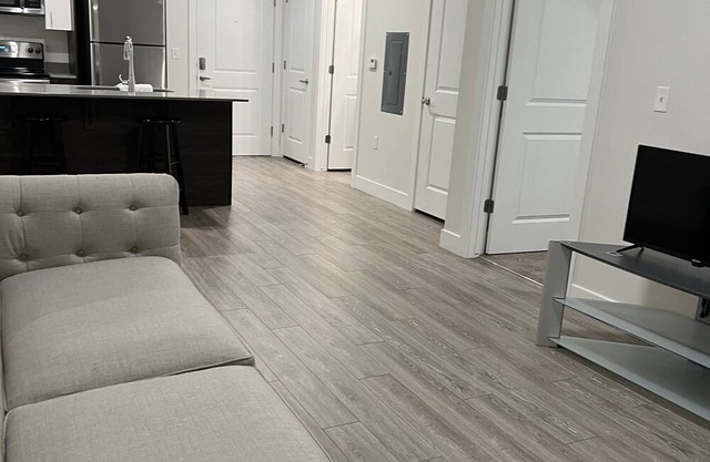 one bedroom apartment