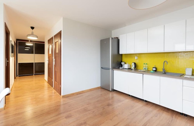 Żabiniec 2-Bedroom Apartment