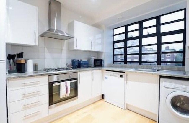 Cool East London Flat (SH3)