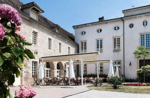 Château de L'Epervière by Villatent ***** - Villatent Wood - 5 people