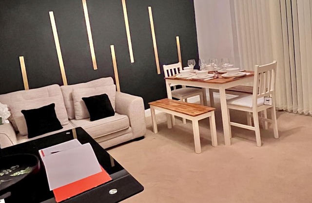 Comfy and Spacious 5-Bed House in Cambridge