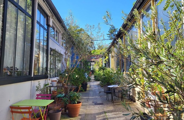 Loft Paisible Dans une Ruelle Privée - 3P 65m²