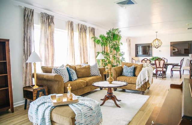Welcome to your perfect family getaway Homestead, FL