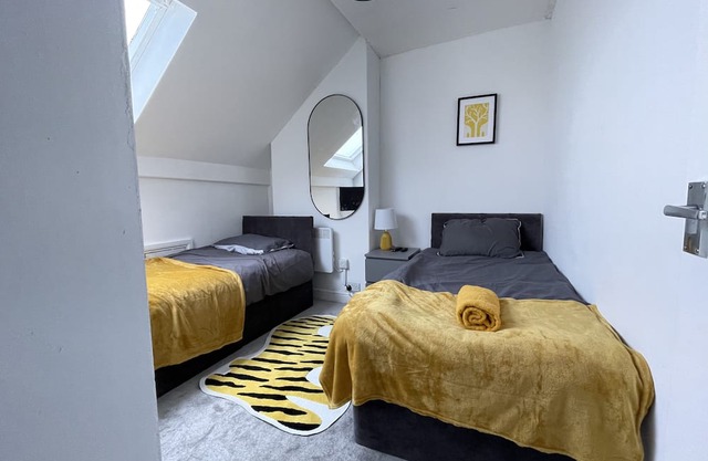 Inviting 1-Bed Apartment in Leeds