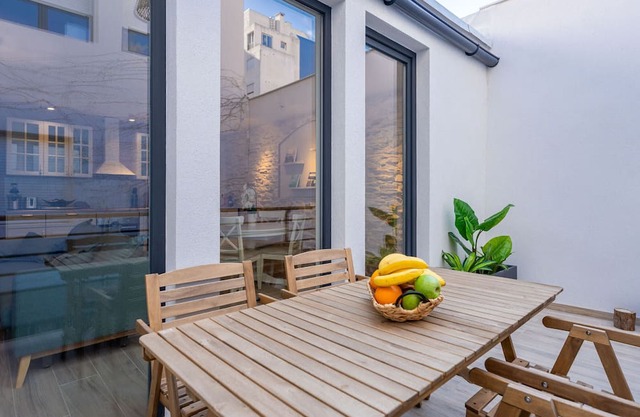 Apartment Marseille-6th arrondissement, 2 bedrooms, 6 persons