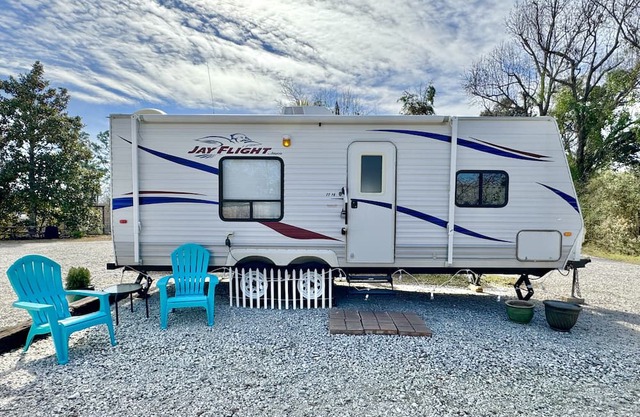 Coastal Camper Hideaway, Pet-friendly