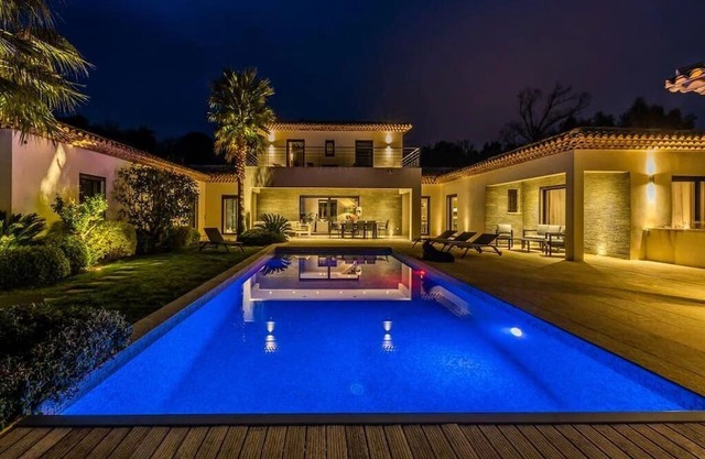 Magnifique Villa à Louer à 30 mns de Saint Tropez