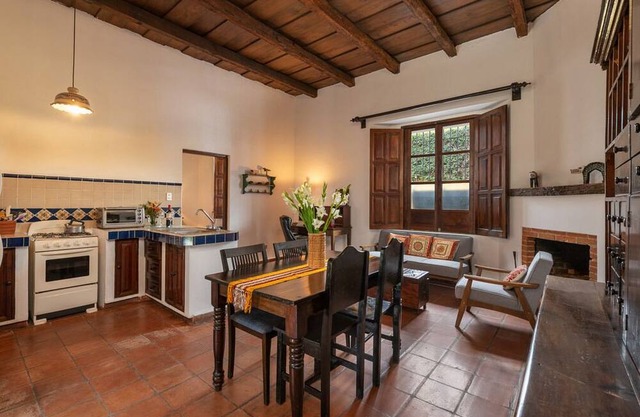 Family House + Apartment in Antigua´s Centre