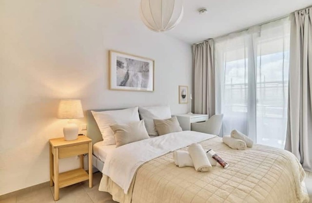 NEW Marta - stylish temporary living in Bergheim